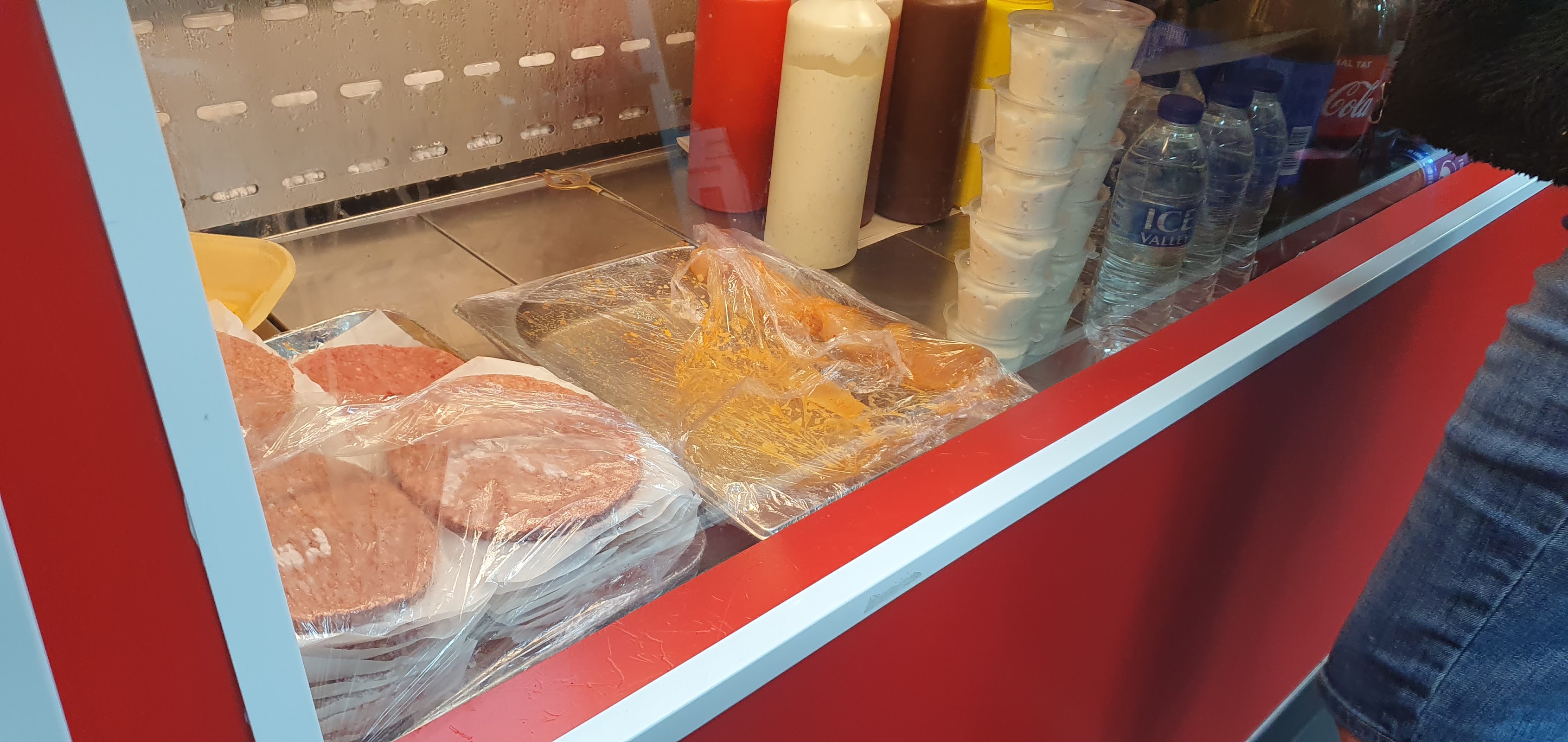 Photo of USA HAVERFORDWEST - 16 Picton Pl, Haverfordwest SA61 2LX